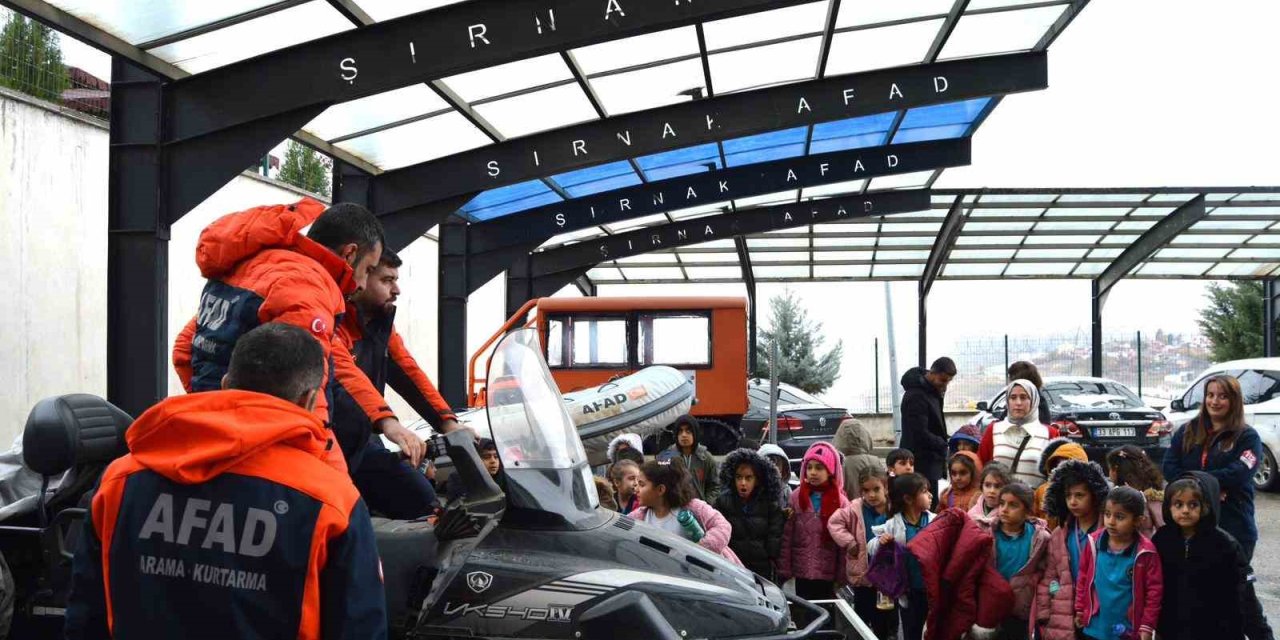Şırnak'ta minik öğrenciler 112’yi yerinde öğrendi