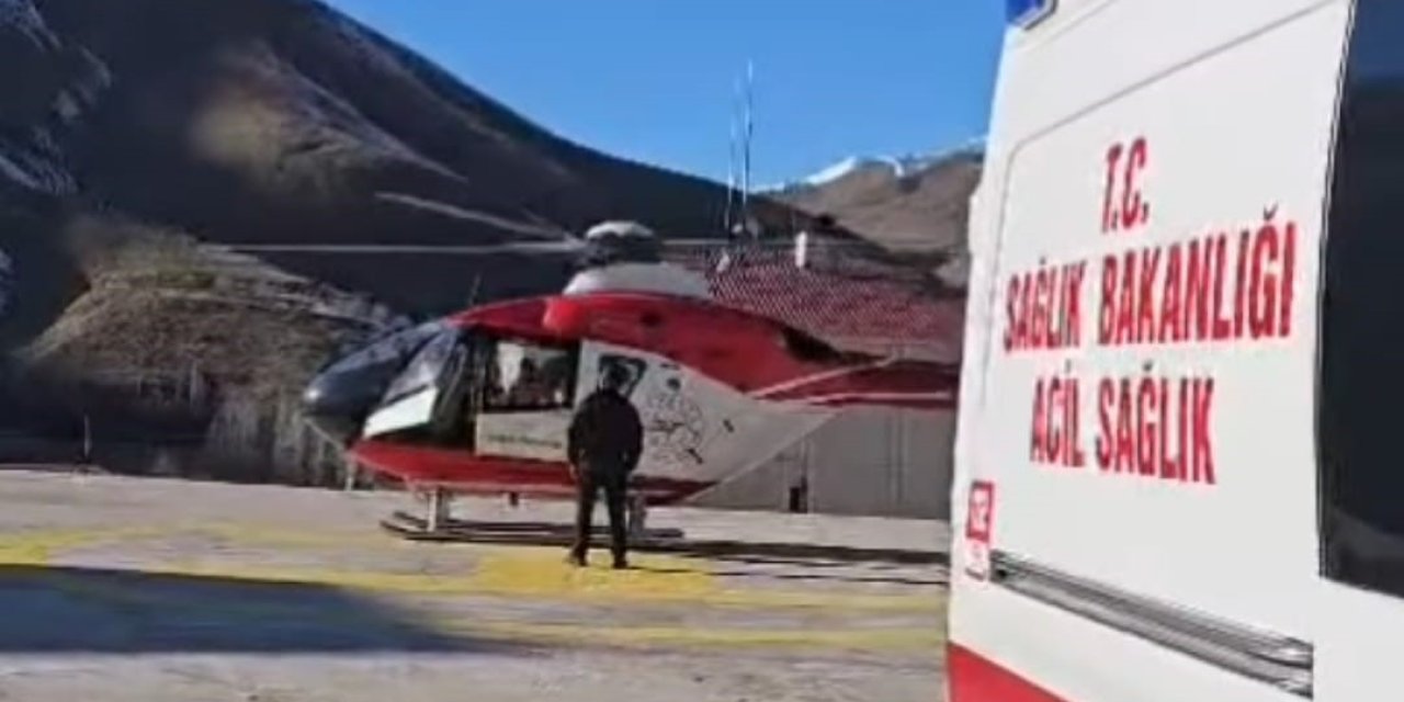26 yaşındaki gebe hasta ambulans helikopterle Van’a getirildi