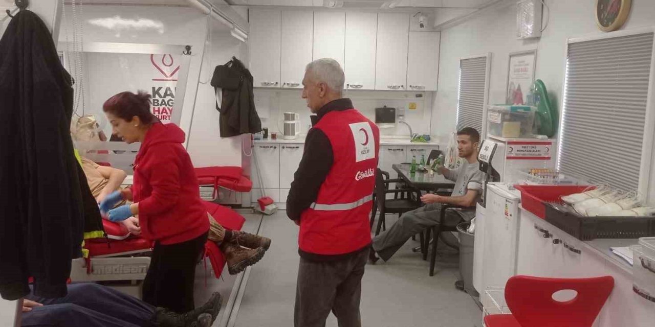 Dicle’de Kızılaydan kan bağışı kampanyası