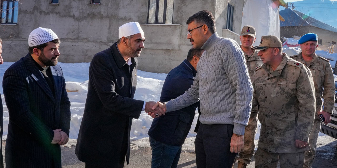 Vali Ali Çelik Toktamış ailesine taziye ziyaretinde bulundu