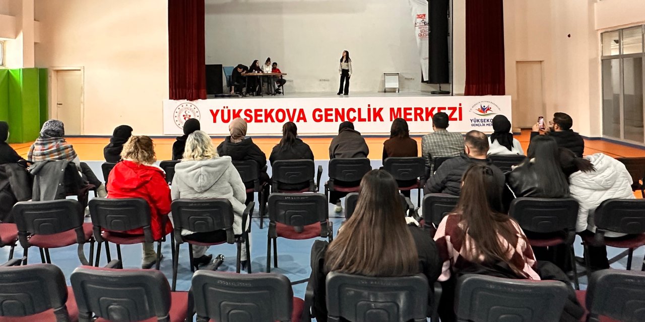 Yüksekova’da liseler arası ses yarışması için ön eleme gerçekleştirildi