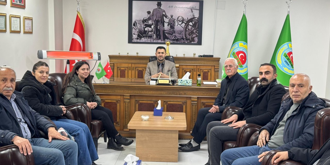 DEM Parti ziyaretlerini sürdürüyor: Yüksekova’da ulaşım ve tarım gündemi