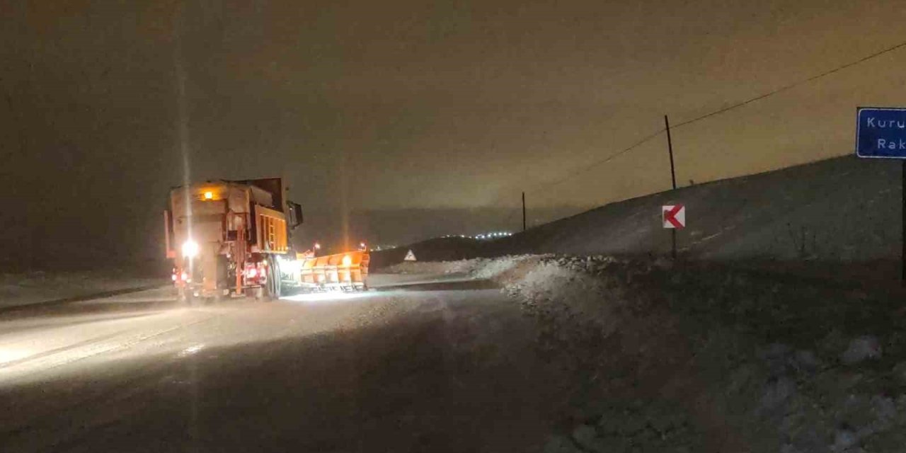 Kurubaş Geçidi geçici olarak ulaşıma kapatıldı