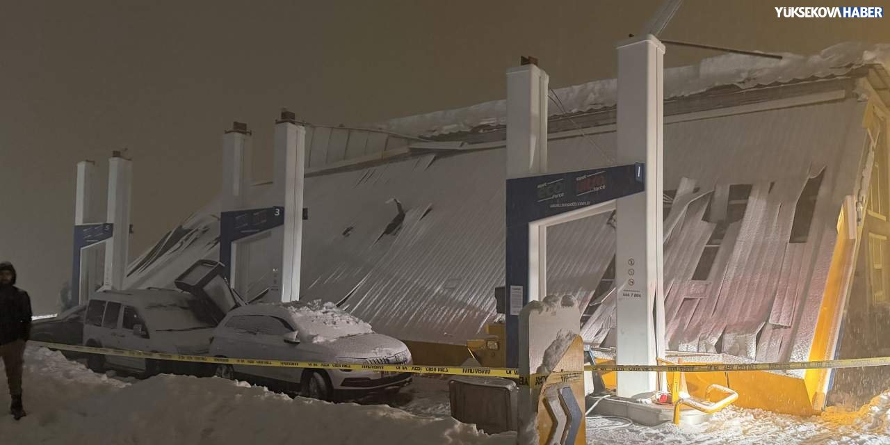 Derecik'te akaryakıt istasyonunun çatısı çöktü, 8 kişi yaralandı