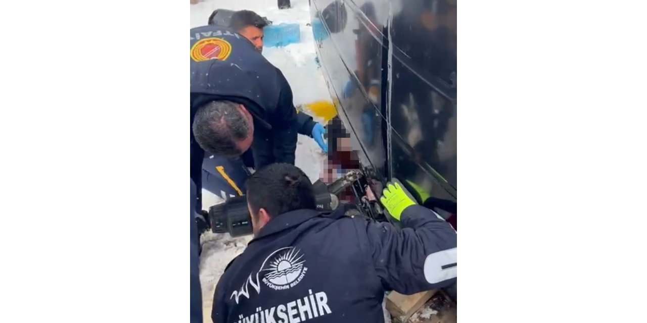 Van’da trafik kazası: 1 ölü, 3 yaralı