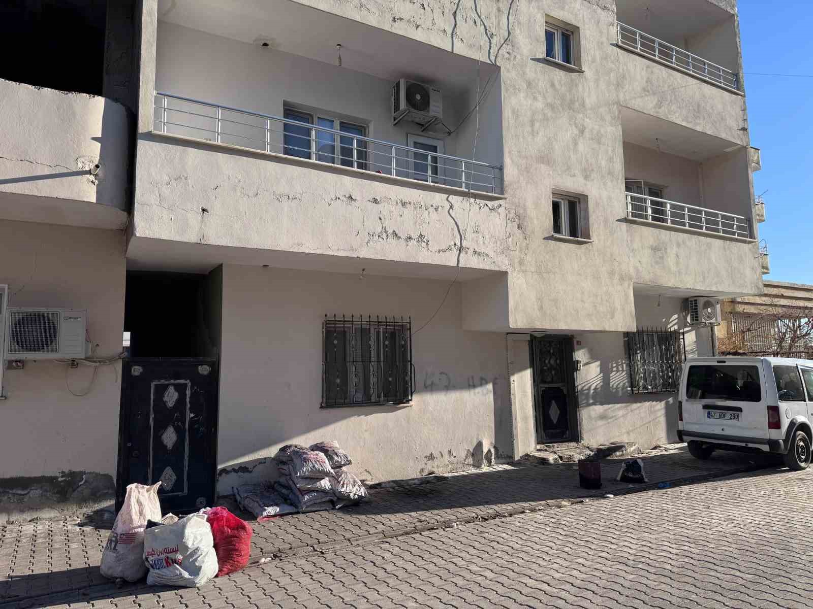 Mardin’de iki kız kardeş evde silahla vurulmuş halde ölü bulundu
