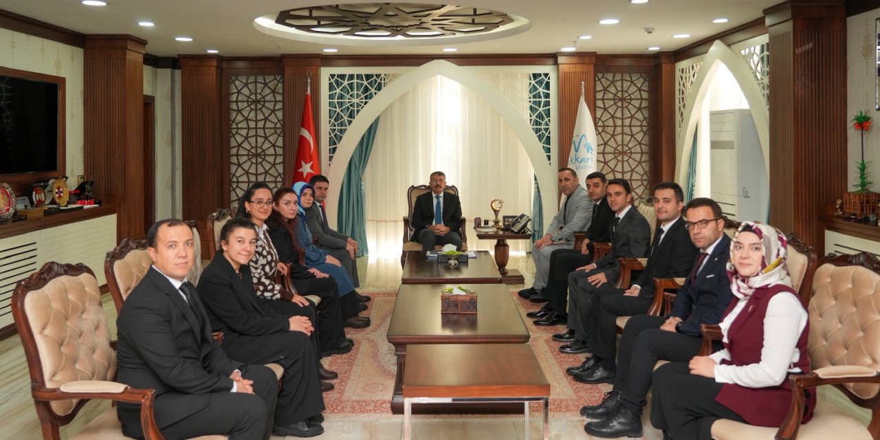 Hakkâri’de eğitimciler takdirname ile onurlandırıldı