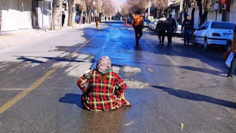 İran’da protesto dalgası büyüyor: Siyasi partiler 8 Ocak için ülke genelinde grev çağrısı yaptı
