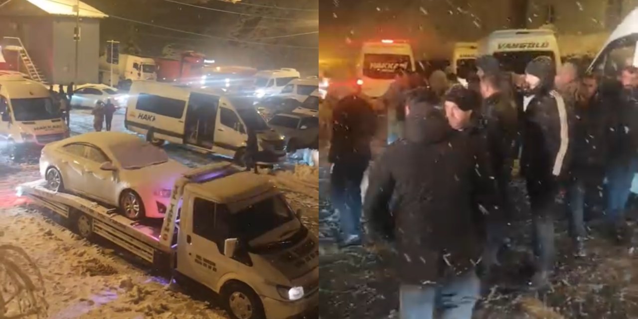 Yeniköprü’de durdurulan vatandaşlar Hakkari yolunun açılmasını bekliyor