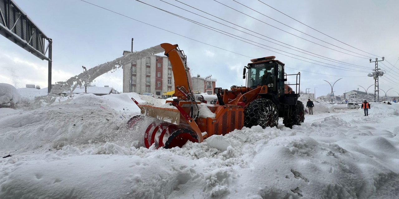 İpekyolu Caddesinde genişletme çalışması