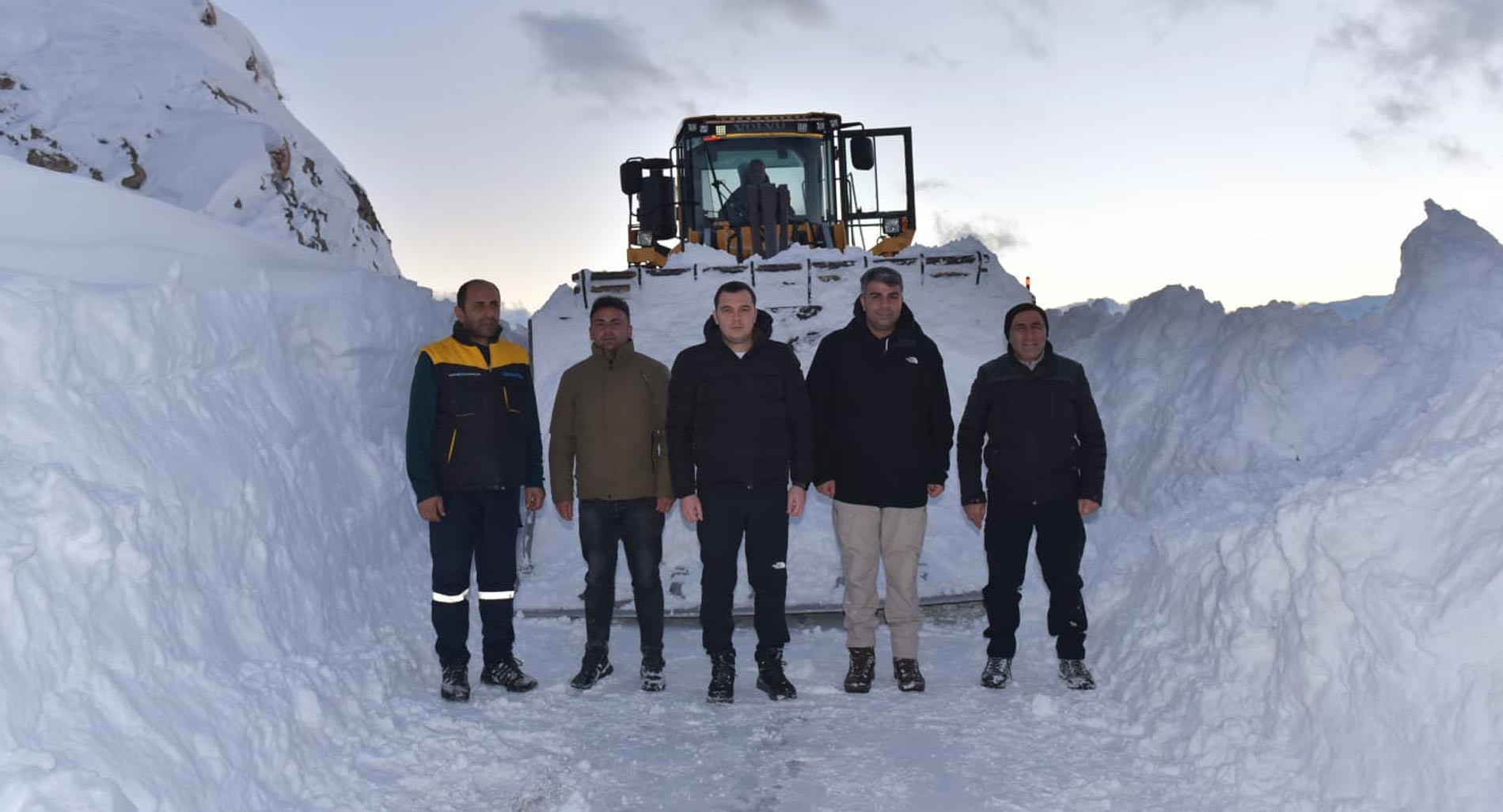 Karla mücadele çalışmalarına sahada inceleme
