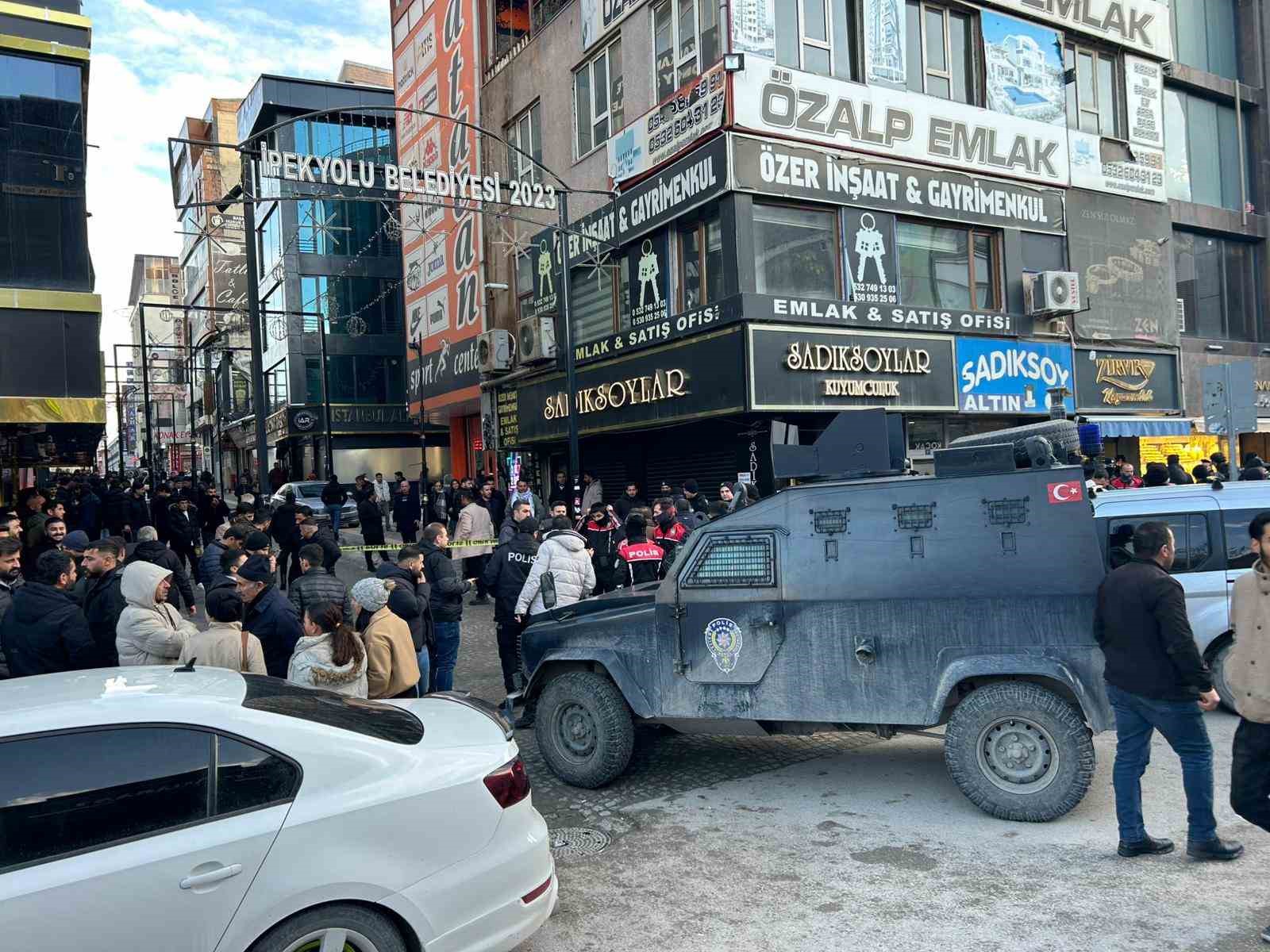 Van’da kuyumcunun altın ve paralarla kayıplara karıştığı iddiası