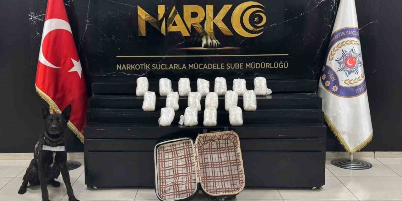 Van’da 22 kilo 540 gram metamfetamin ele geçirildi