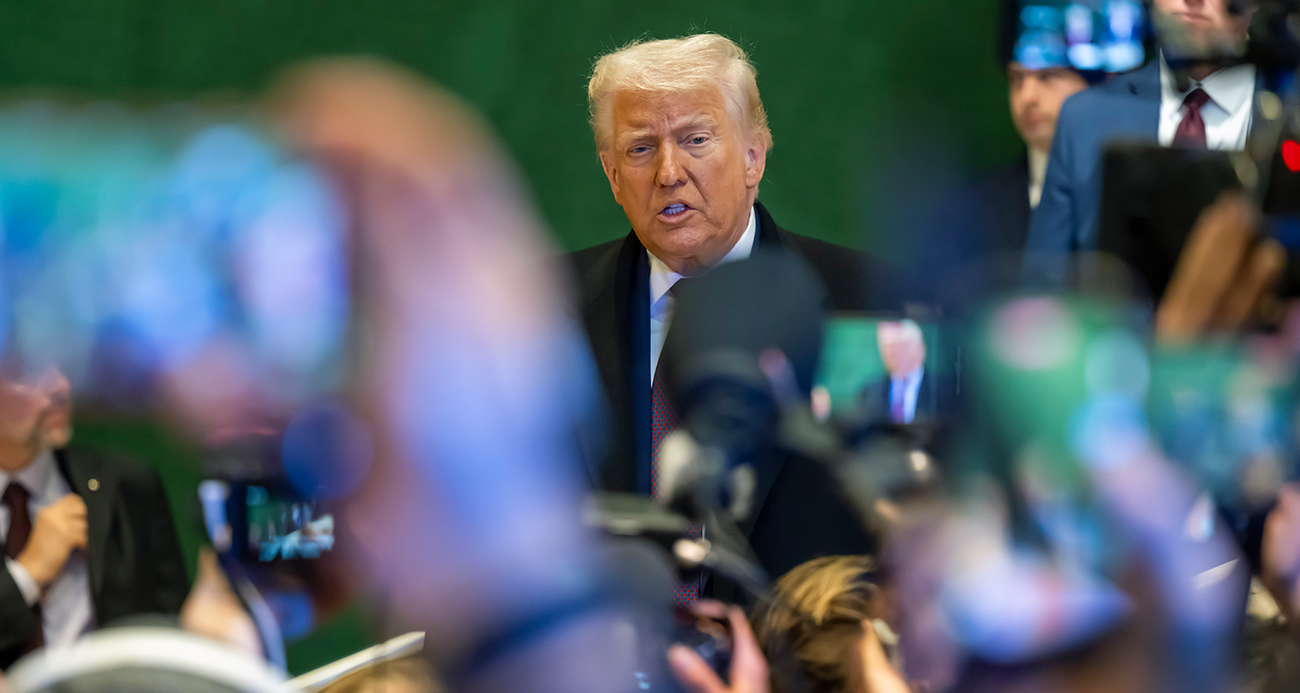 Trump: "İran’a doğru giden büyük bir filomuz var, ne olacağını göreceğiz"