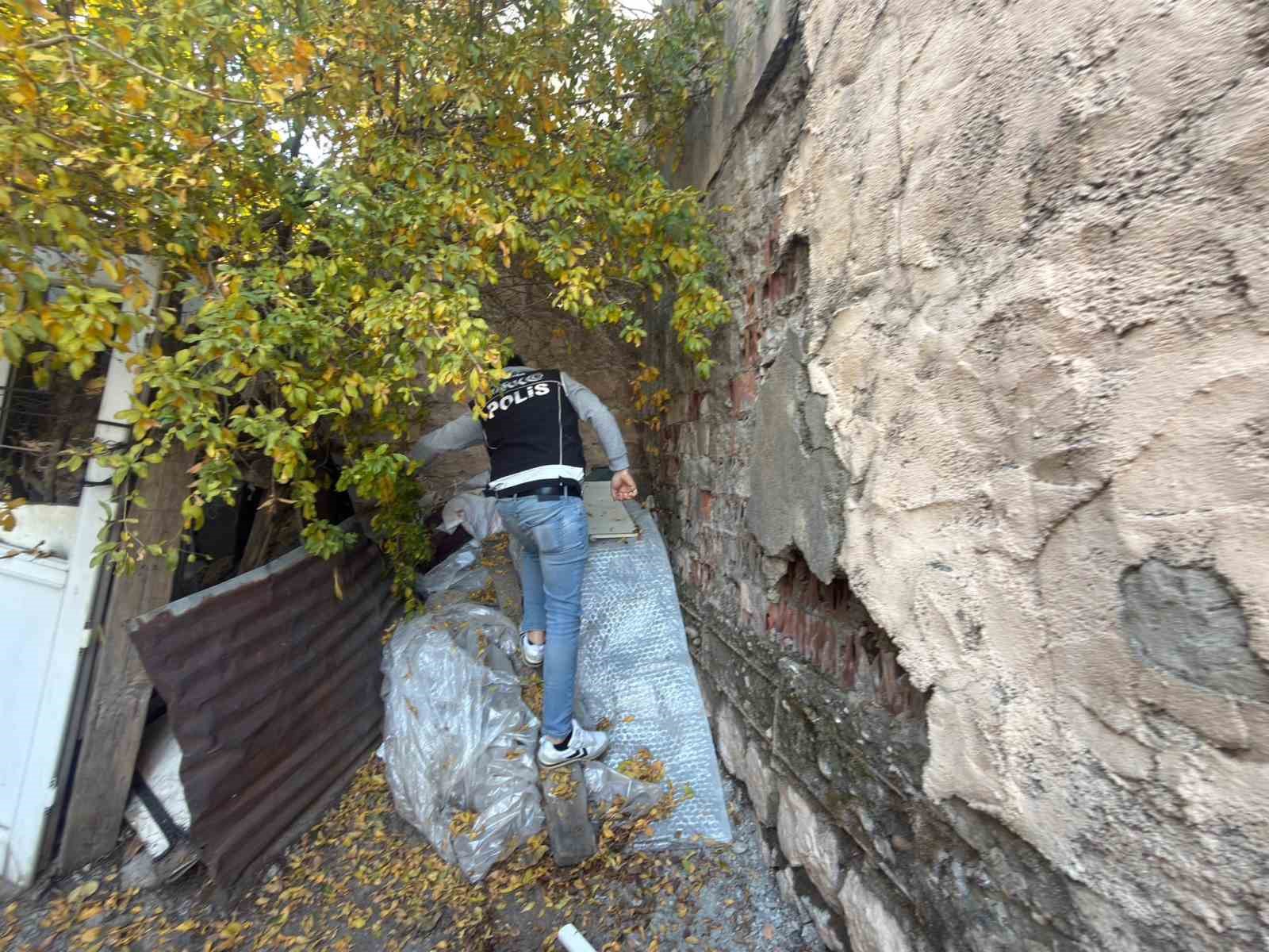 Şırnak’ta zehir trafiğine darbe: 854 gözaltı, 62 tutuklama