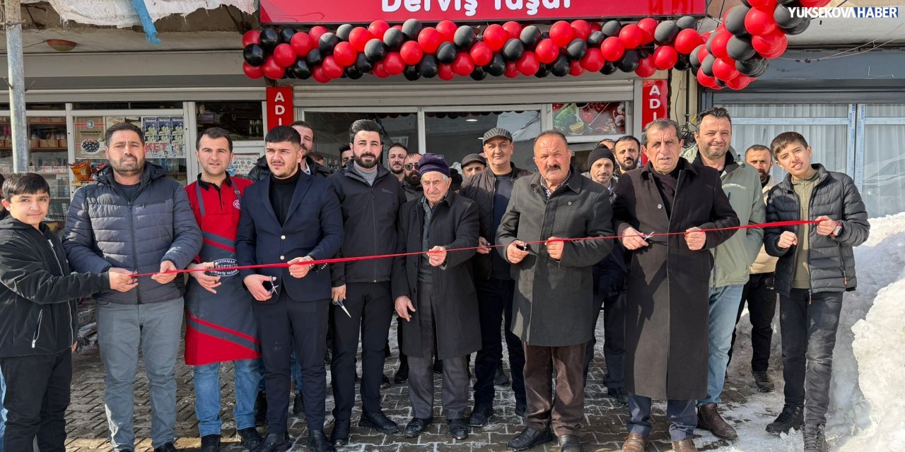 Yüksekova’da Adıyaman Çiğköfte hizmete açıldı