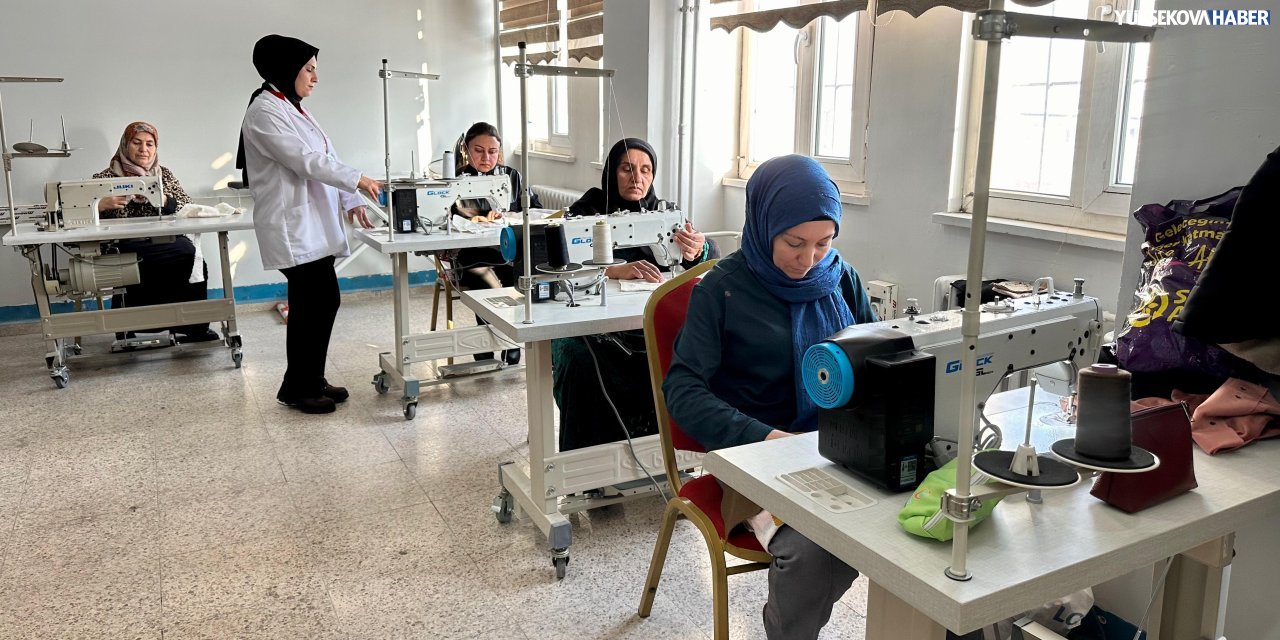 Yüksekova’da dikiş-nakış kursu kadınlara istihdam kapısı açıyor