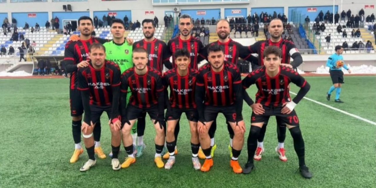 Hakkari Zap Spor’dan Dersimspor karşısında farklı galibiyet