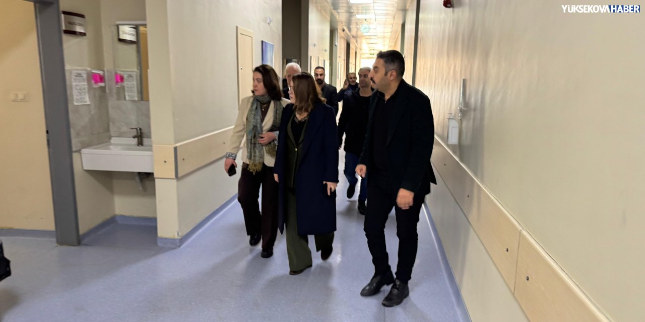 DEM Parti ve belediye eş başkanlarından hastane ziyareti