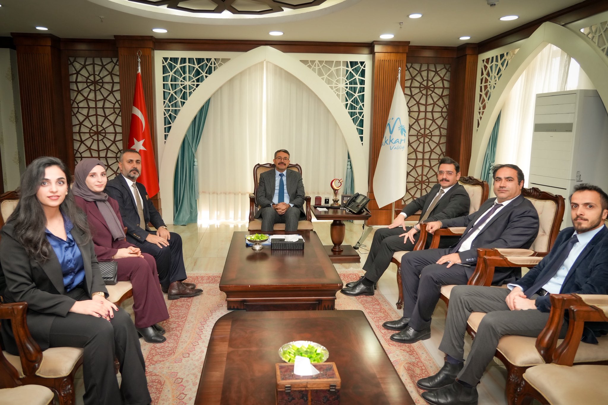 Hakkâri Barosu Vali Çelik’i ziyaret etti