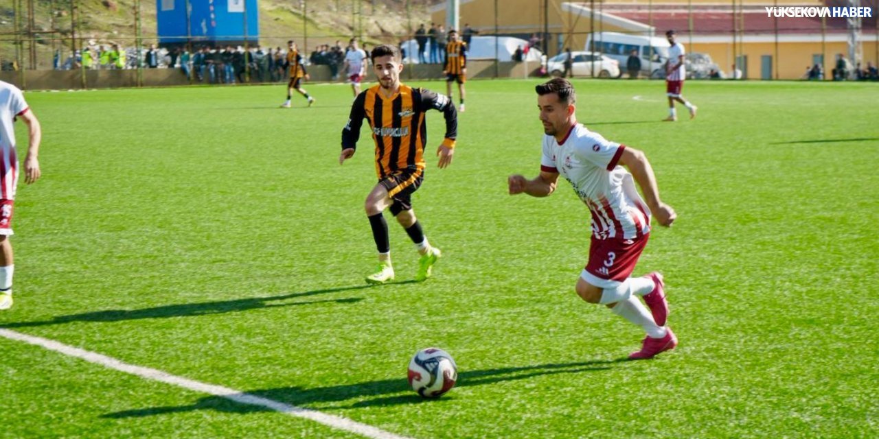 Derecik’te gol düellosu: Üzümkıran deplasmanda kazandı