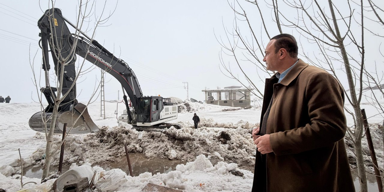 İnanlı Mahallesi muhtarı: Karayolları su geçişlerini kapattı