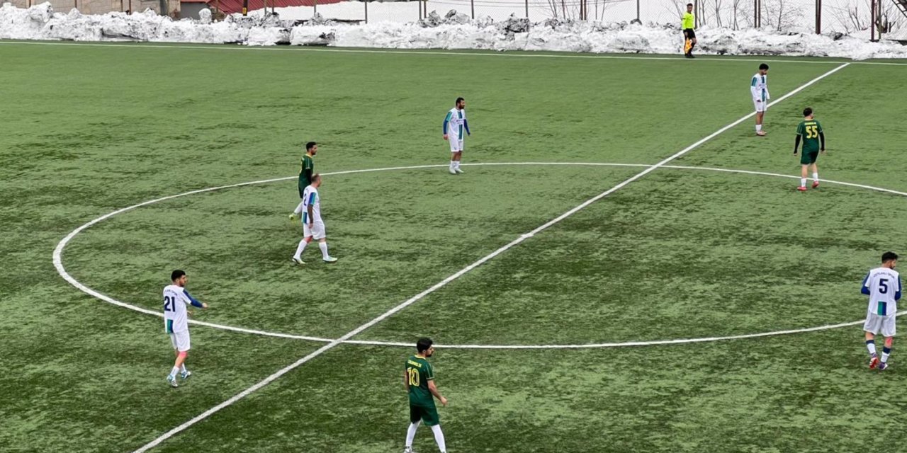 Colemêrg Spor ile Derecik Belediyespor karşı karşıya gelecek