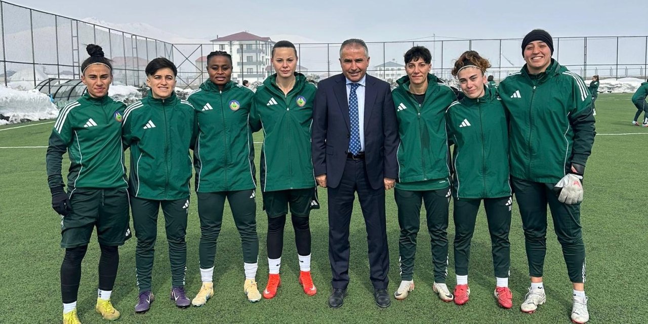 Yüksekova Spor’un 7 futbolcusu milli takımlara davet edildi