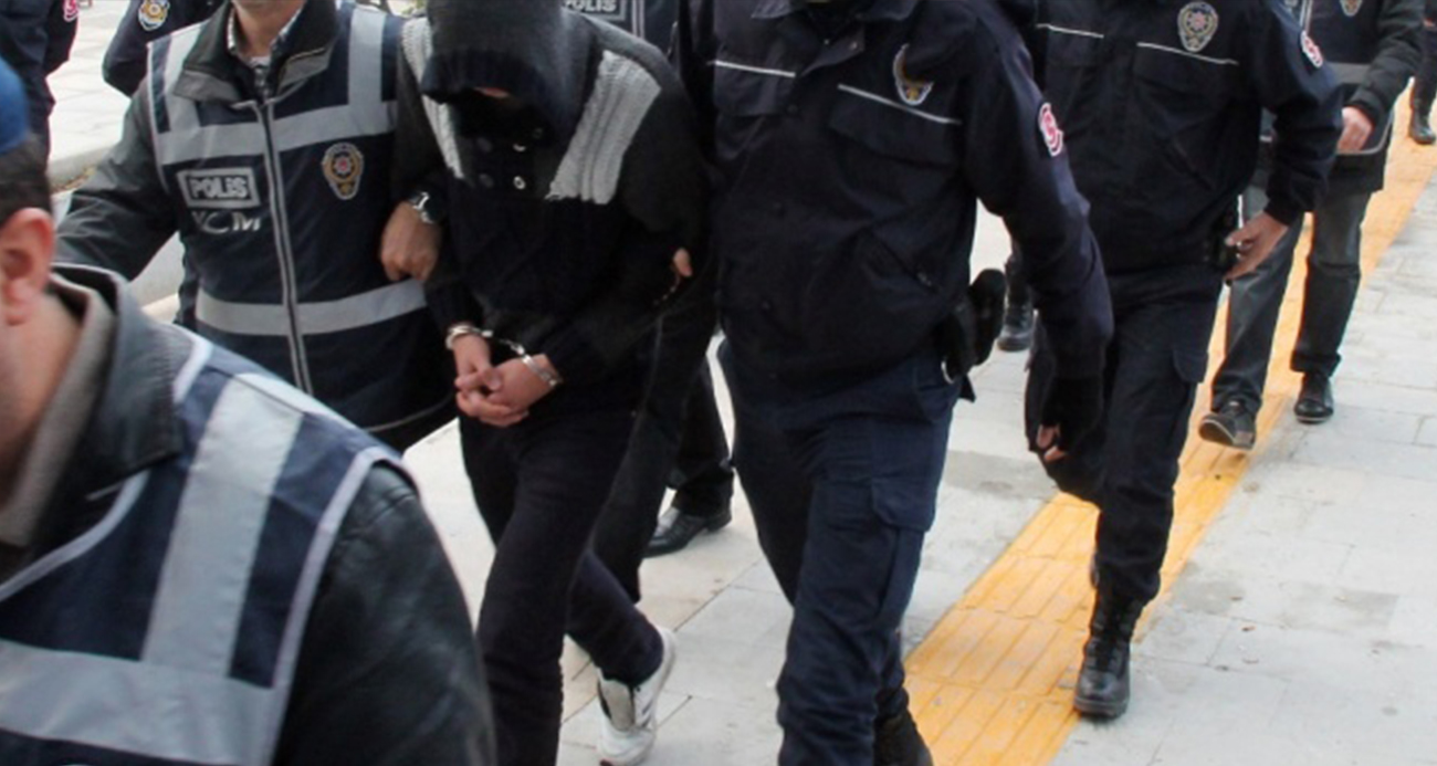 İstanbul merkezli 9 ilde bahis operasyonu: 31 gözaltı