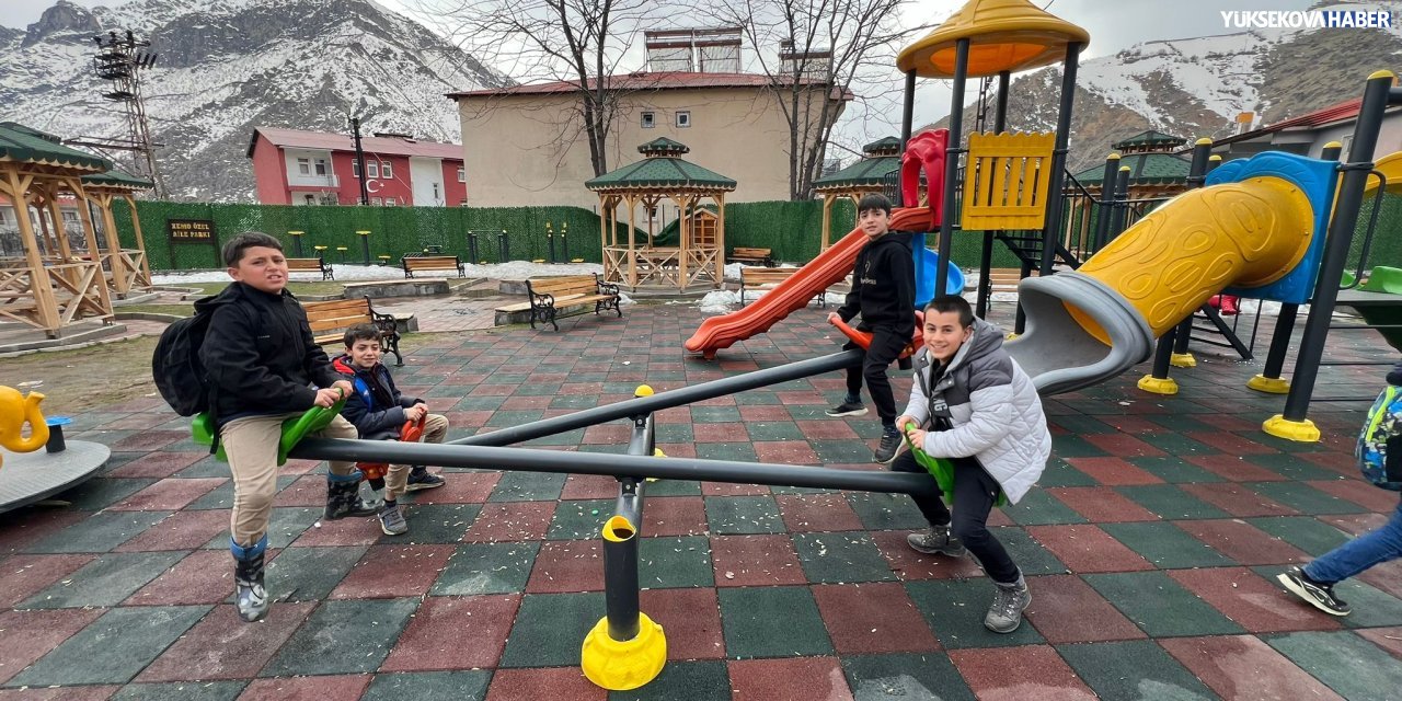 Sabri Özel’den babası anısına Xemo Özel Çocuk Parkı