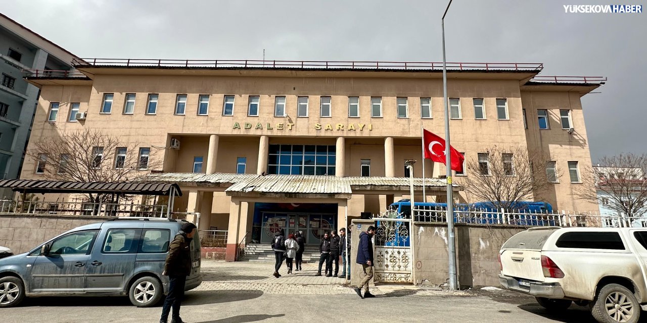 Yüksekova'da havalimanı merkezli uyuşturucu soruşturmasında şüpheliler sorguya alındı