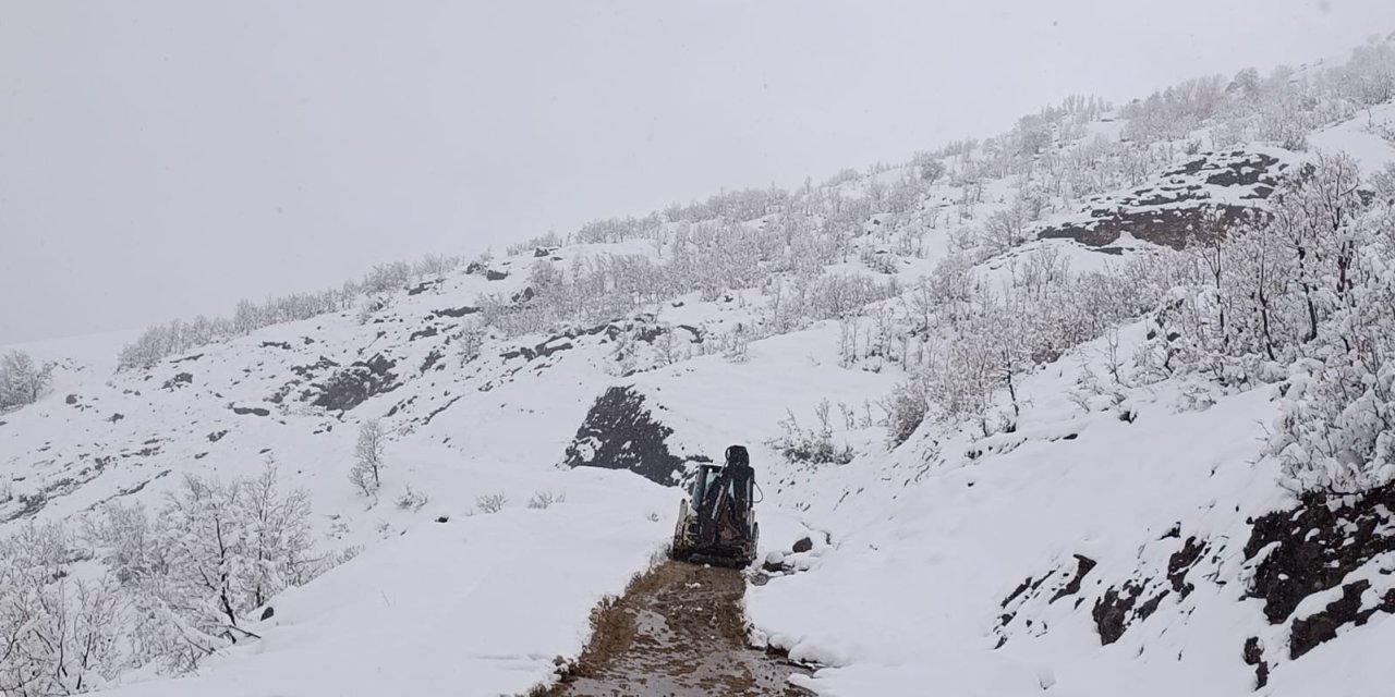 Şırnak’ta 20 köy yolu ulaşıma açıldı