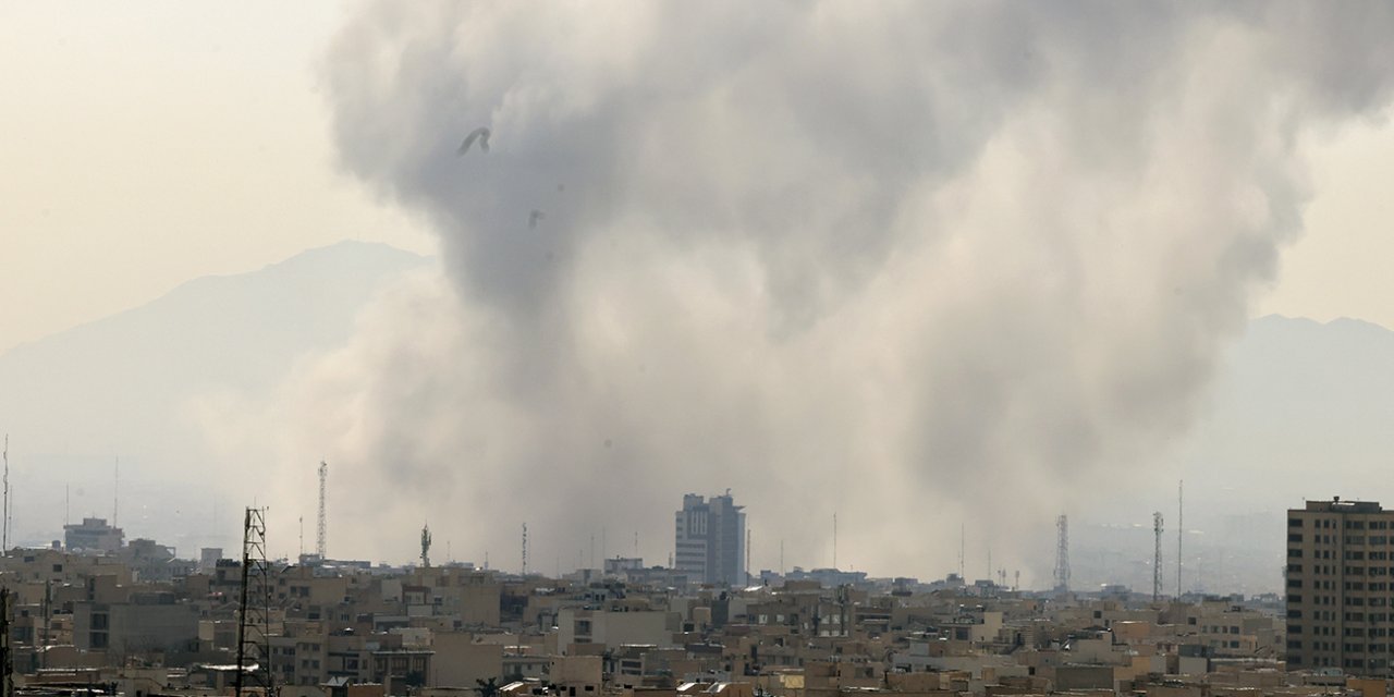 İsrail: "Tahran'da Rus yapımı bir Yak-130 uçağı düşürüldü"