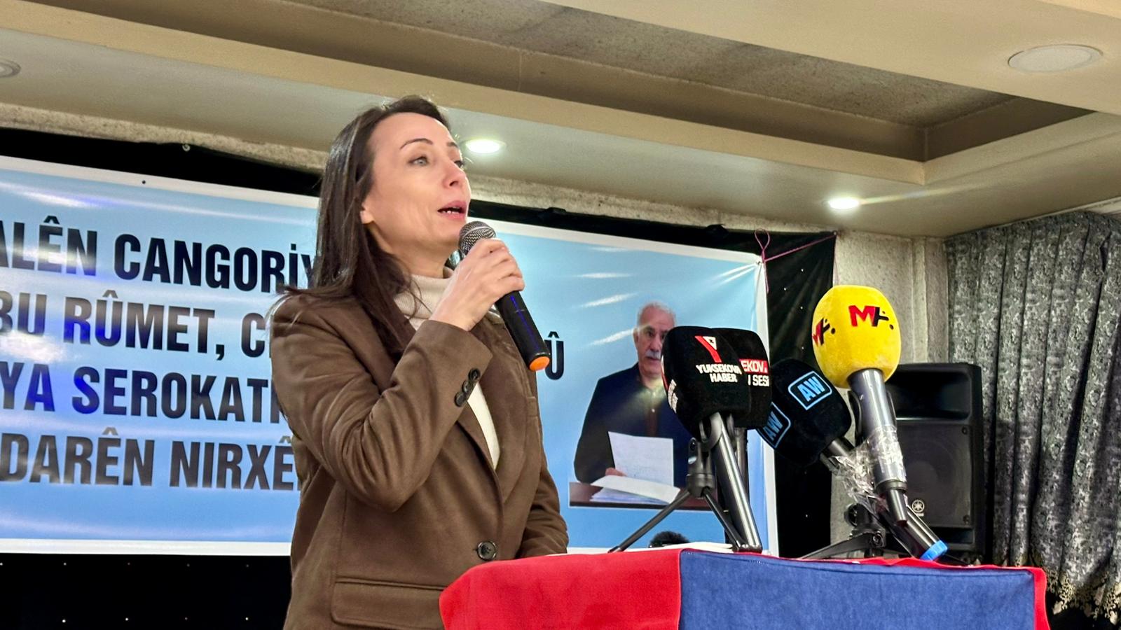 Hatimoğulları Yüksekova'da konuştu:  Füze ve bombalar halklara özgürlük getirmez