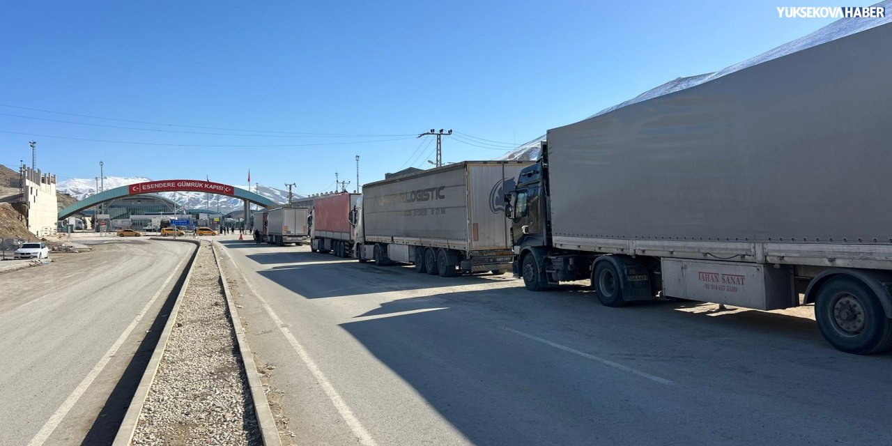Esendere Sınır Kapısı’nda tır kuyruğu