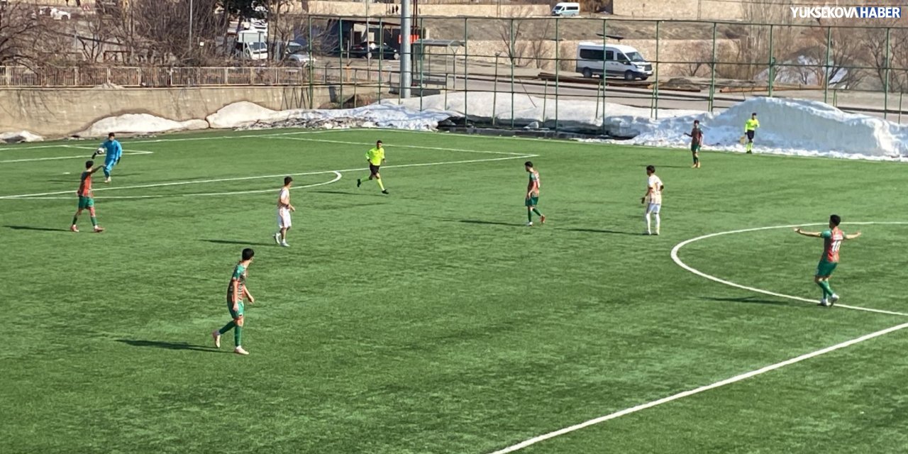 Üzümkıran Spor, Yüksekova Belediyespor’u 1-0 mağlup etti