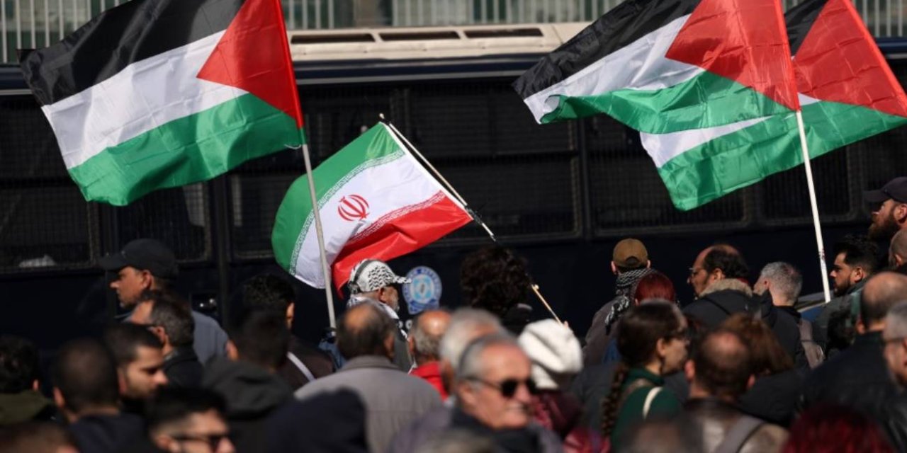 İran’da yeni dini liderde uzlaşı sağlandı