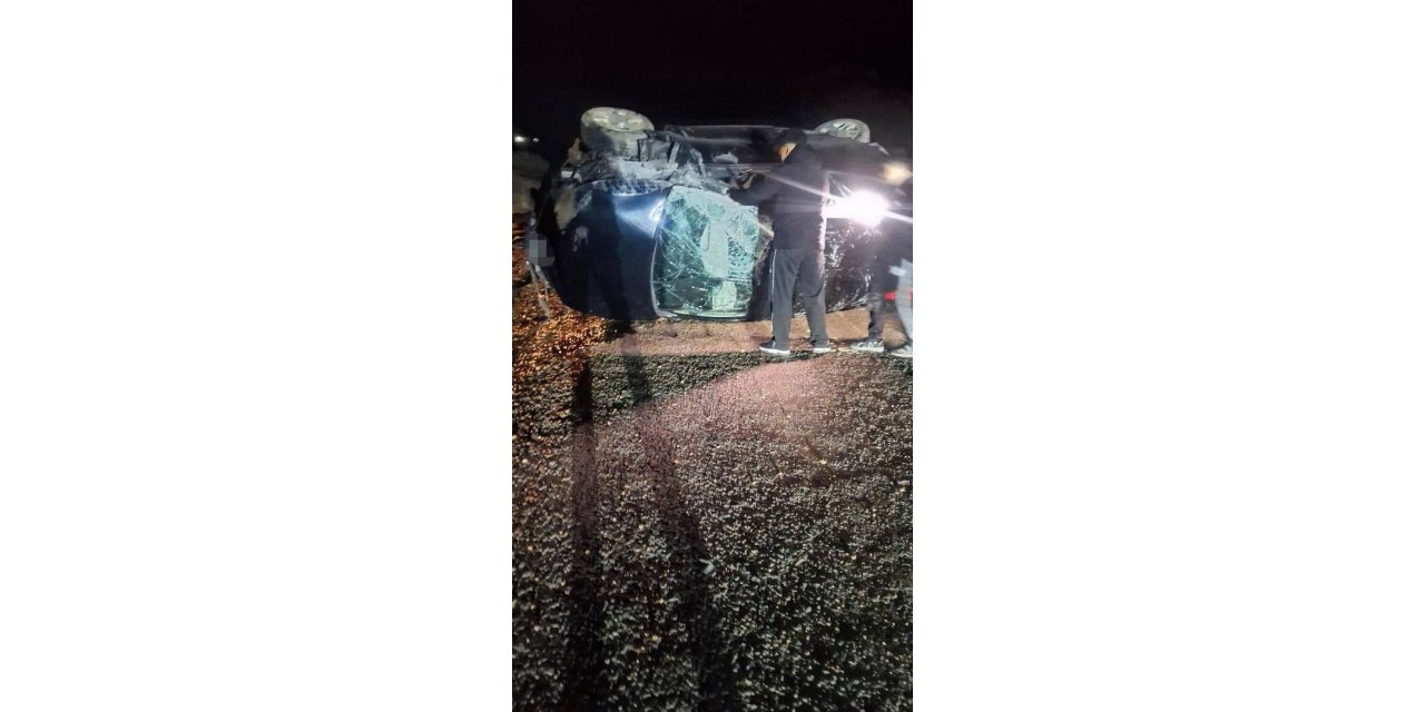 Mardin'de otomobil takla attı: 5 yaralı