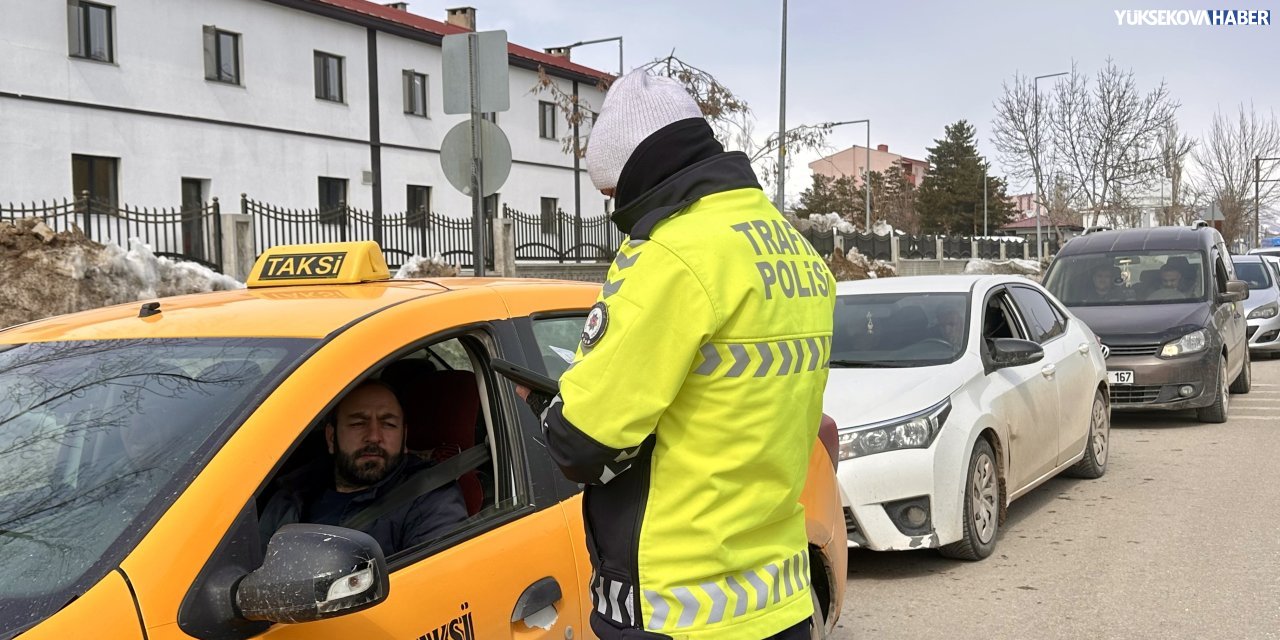 Yüksekova’da bayram öncesi trafik denetimi