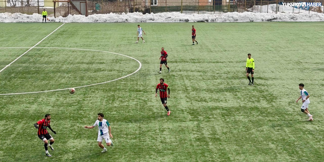 Yüksekova Belediyespor, Ceylanlıspor’u 3-0 mağlup etti
