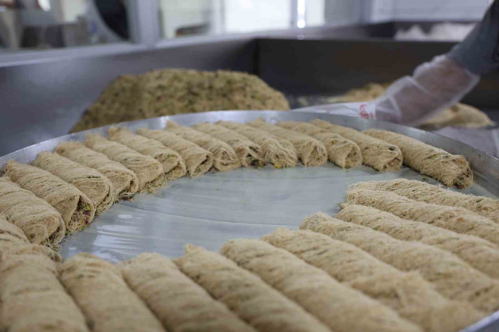 Ramazan bayramı için kadayıf ve soğuk baklavaya yoğun talep