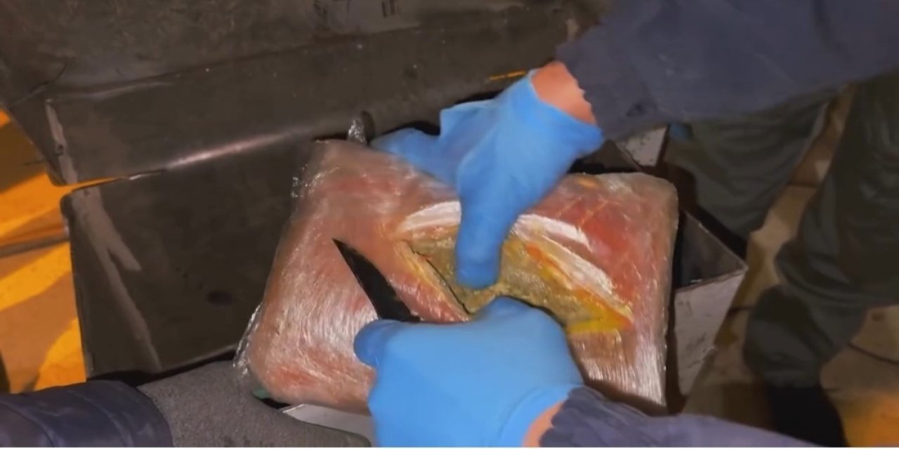 Tır dorsesinde 68 kilo 500 gram uyuşturucu ele geçirildi