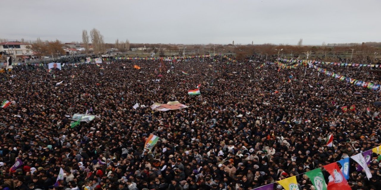 Van’da Newroz coşkuyla kutlandı