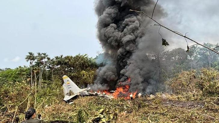 Kolombiya'da askeri uçağın düşmesi sonucu hayatını kaybedenlerin sayısı 66'ya yükseldi