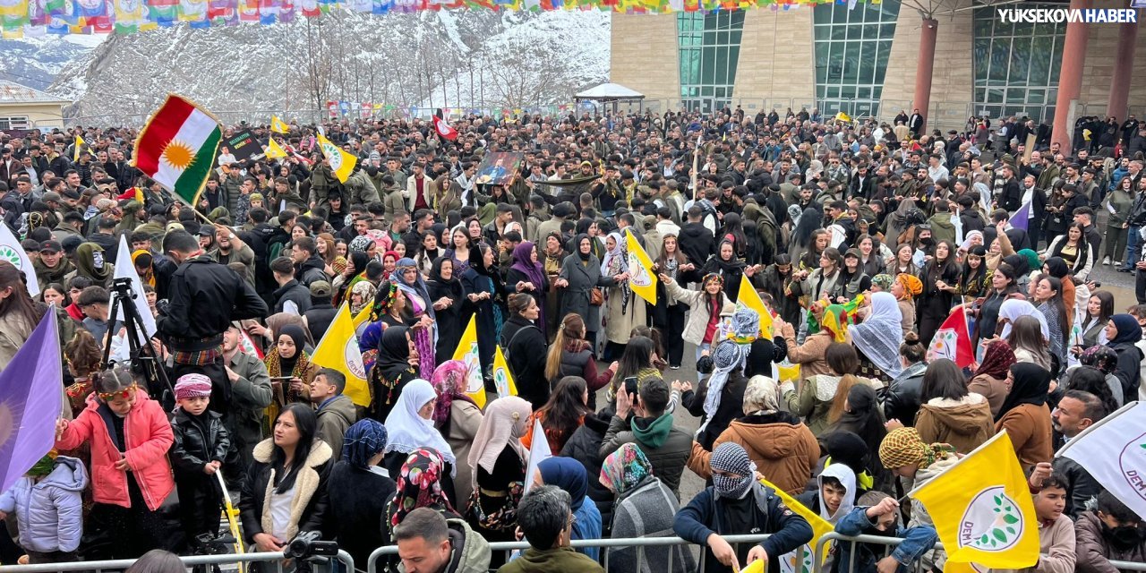 Hakkari’de Newroz kutlamaları başladı