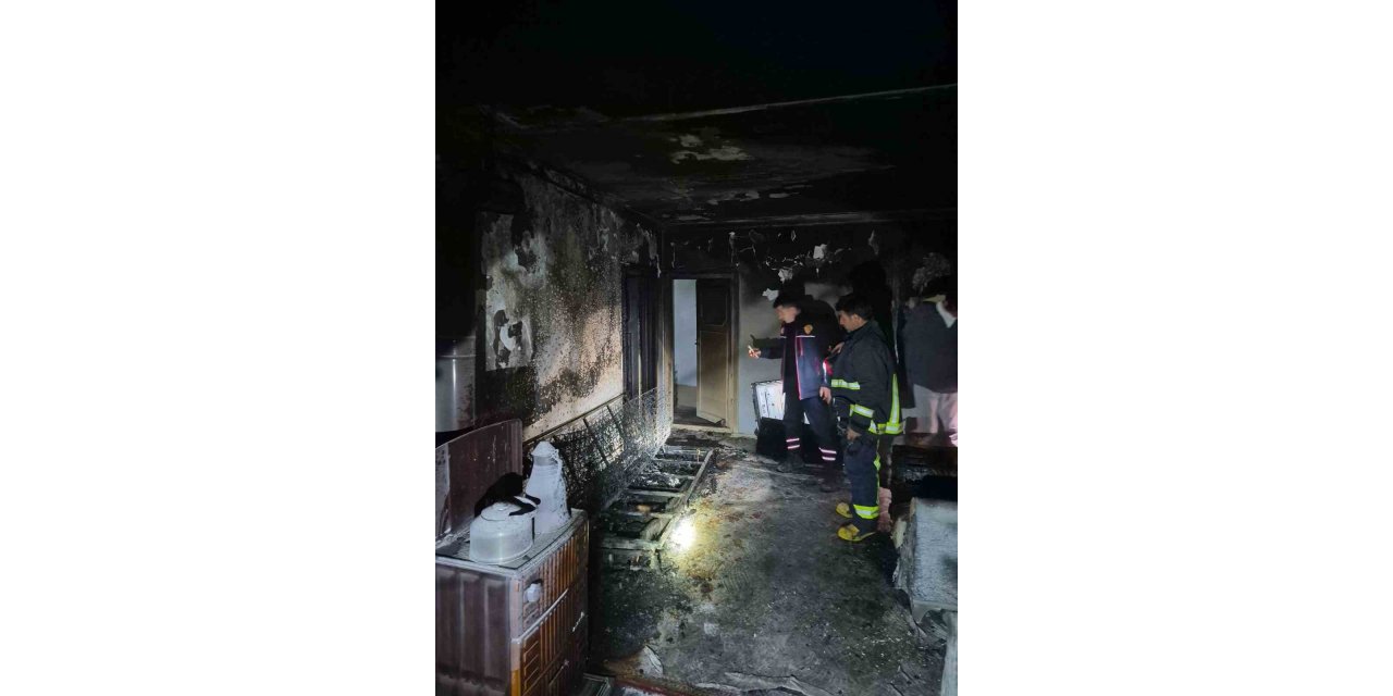 Van’da ev yangını