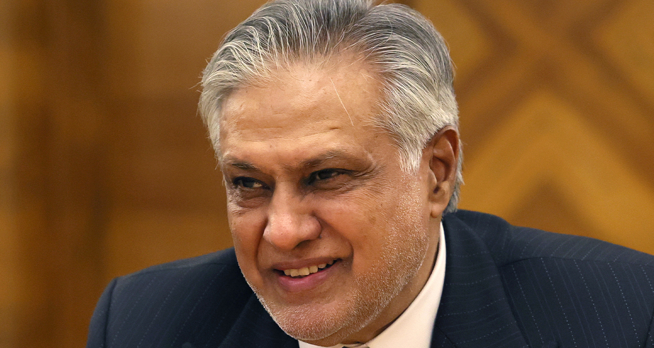 Pakistan: "İran, Pakistan bandıralı 20 geminin Hürmüz'den geçmesine izin verdi"