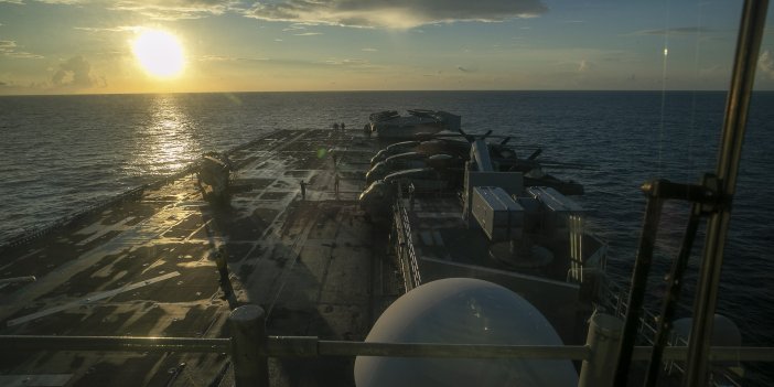 ABD: 3 bin 500 askerin bulunduğu hücum gemisi Orta Doğu'ya ulaştı