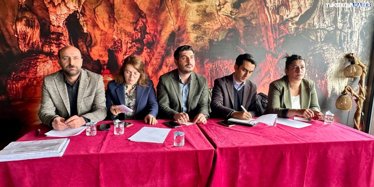 Yüksekova’da ilçe sorunları masaya yatırıldı