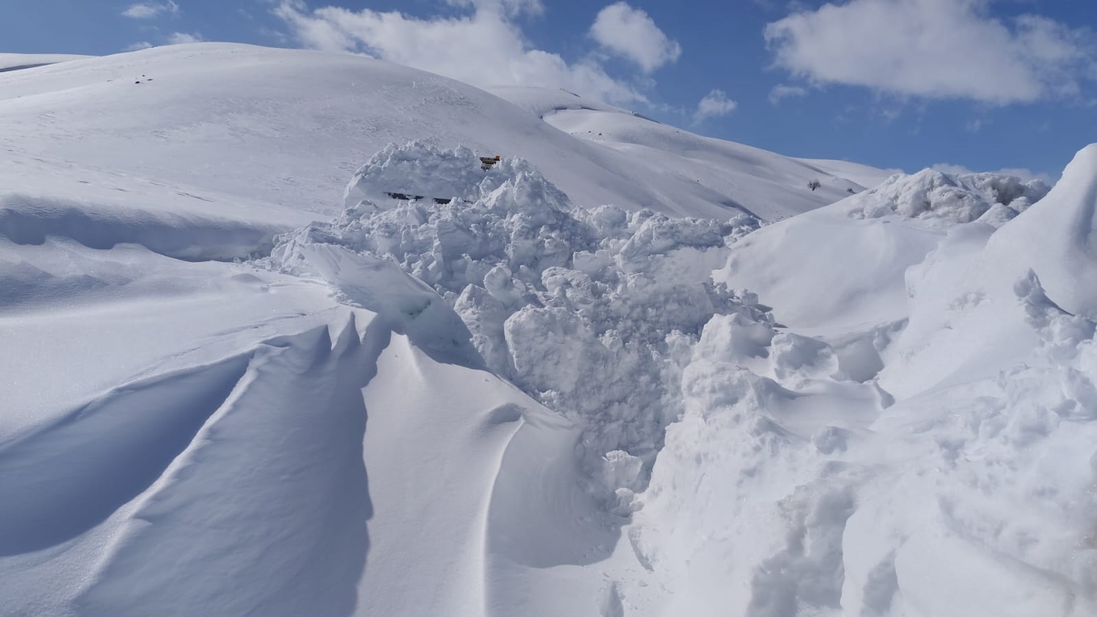 Van'da nisanda karla mücadele